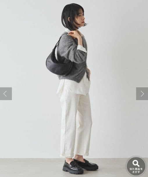 【新品未使用】russet ソフトレザーラウンドショルダーバッグ ラシット