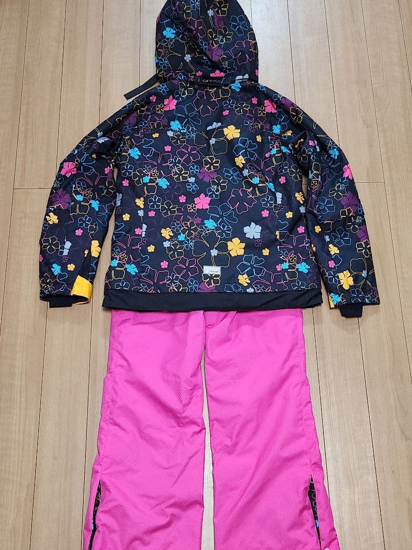 新品タグ付き　フェニックス　スキーウェア　150cm