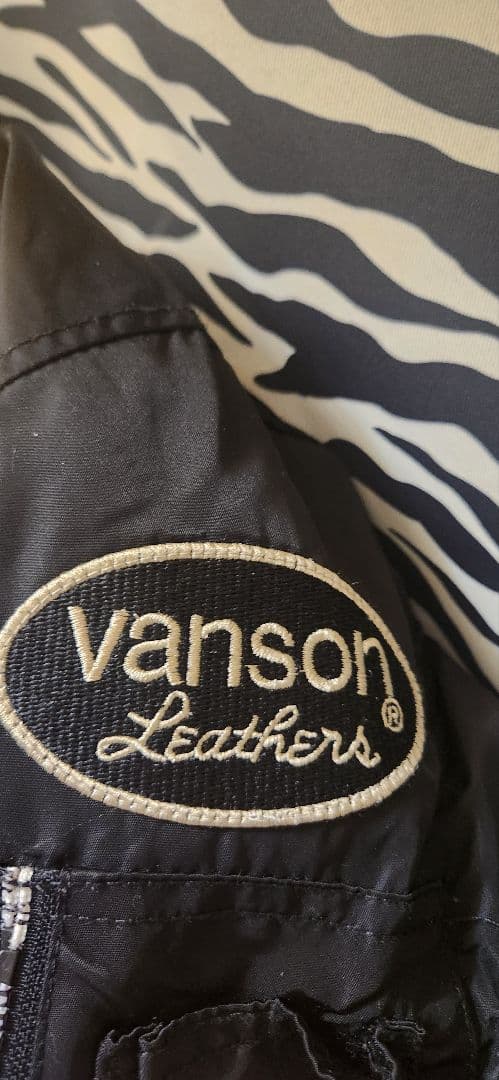 vanson ブラック MA-1ジャケット