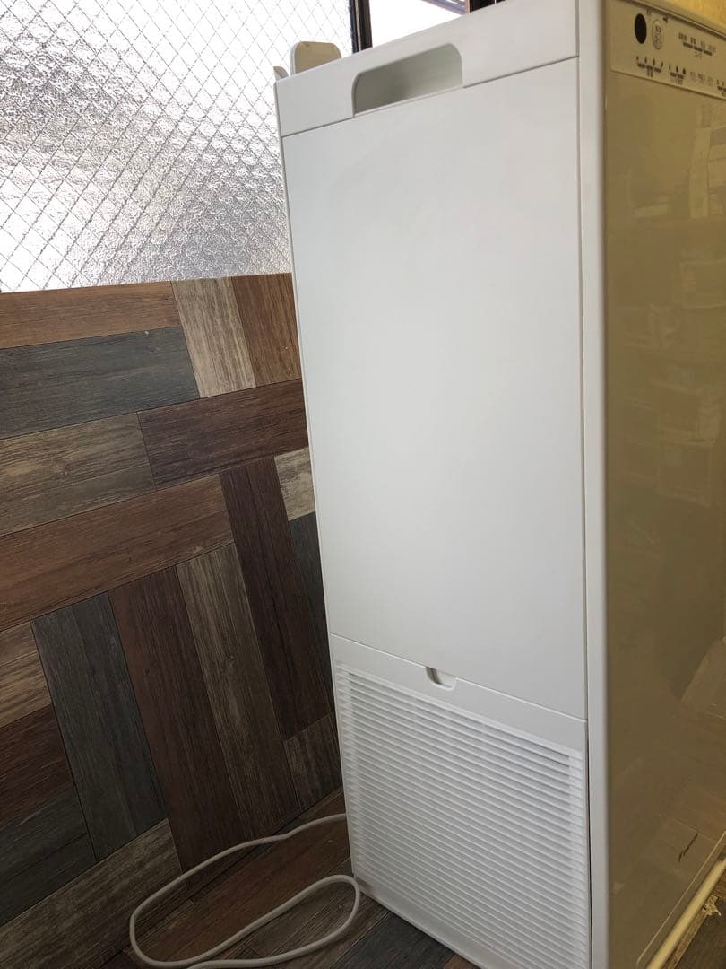 ダイキン 空気清浄機 MCK55YBK-W 2022年製　(160)