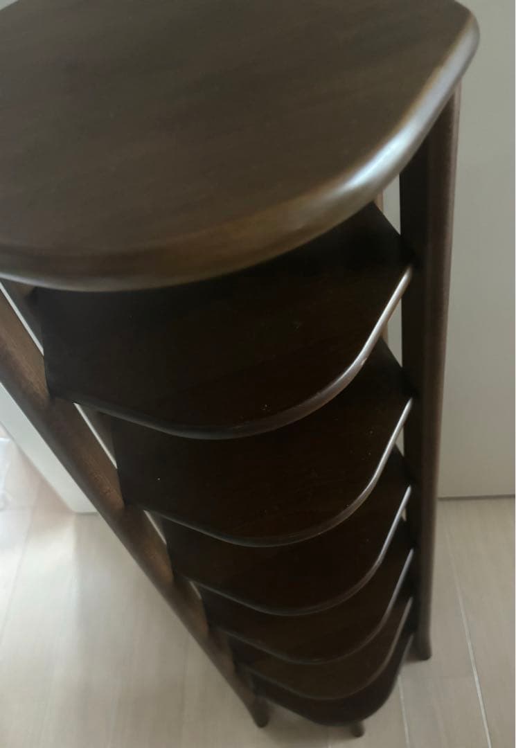 カリモク　６段　スリッパラック　飾り棚