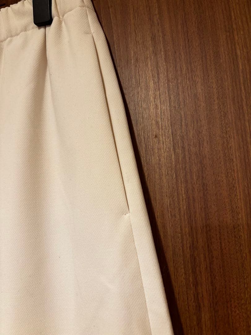 新品未使用　エンフォルド　エッグパンツ38　ホワイト