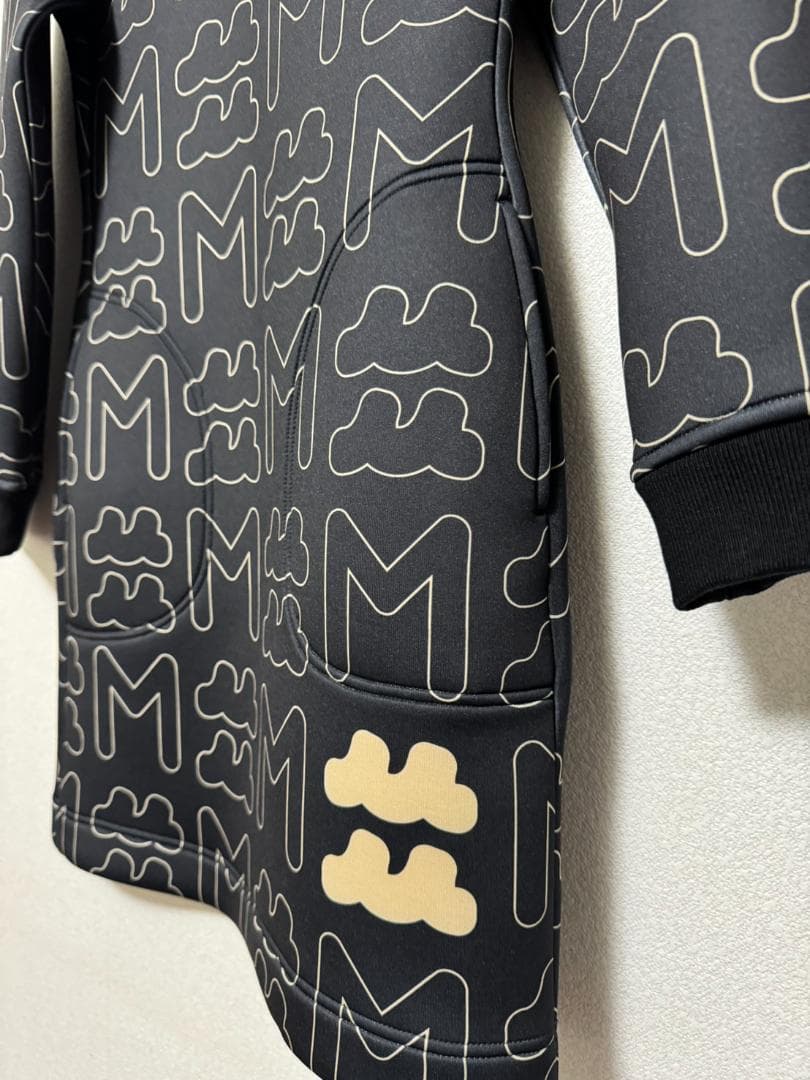 新品タグ付mutaMARINE ゴルフボンディングワンピース サイズ1 ブラック