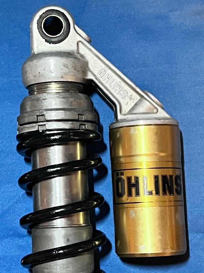 日曜限定価格　オーリンズ リヤ H01533 V-610 330mm GSX