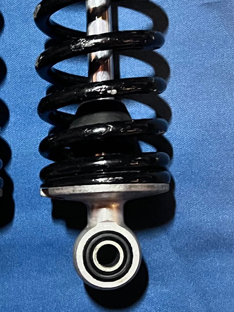 日曜限定価格　オーリンズ リヤ H01533 V-610 330mm GSX