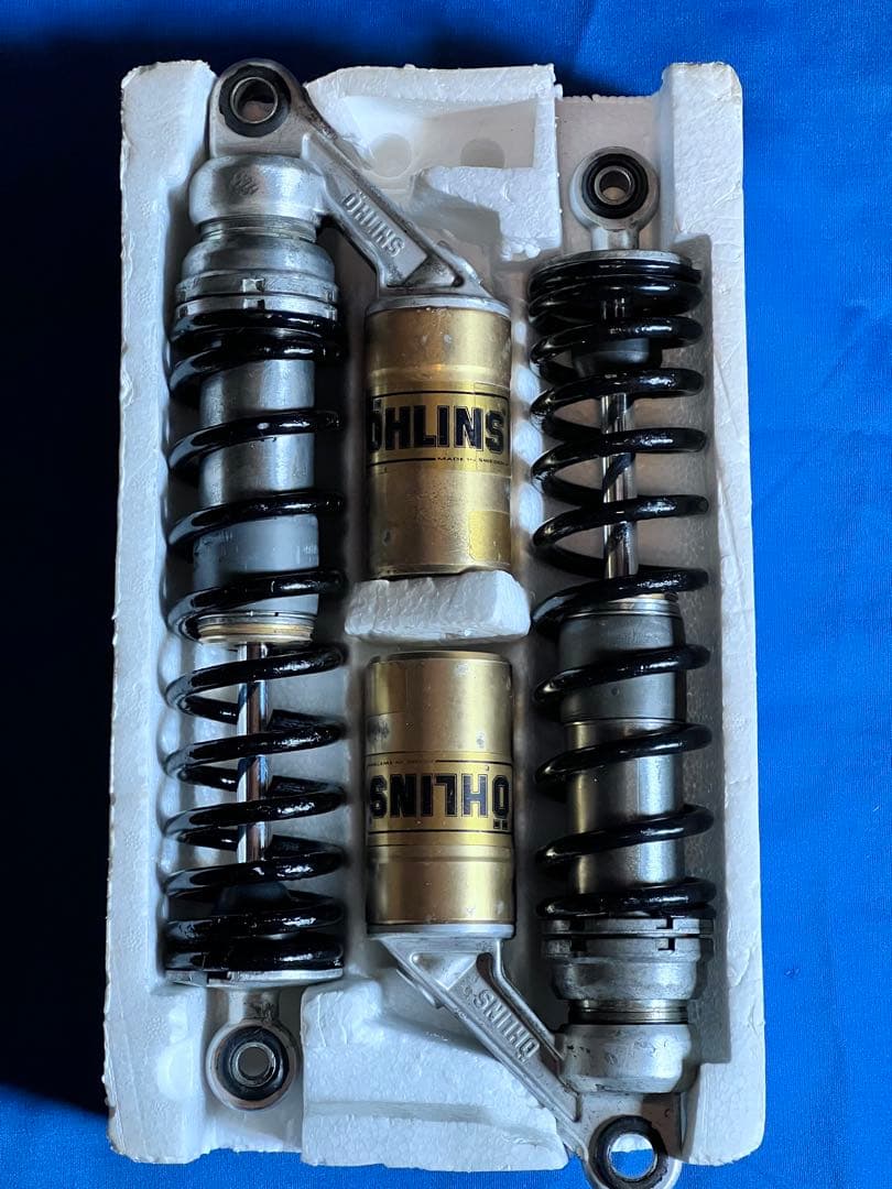 日曜限定価格　オーリンズ リヤ H01533 V-610 330mm GSX