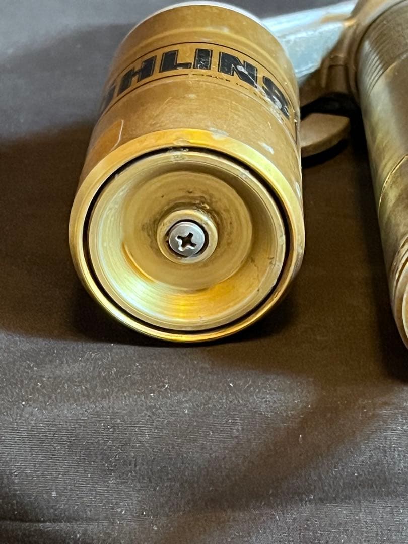 日曜限定価格　オーリンズ リヤ H01533 V-610 330mm GSX