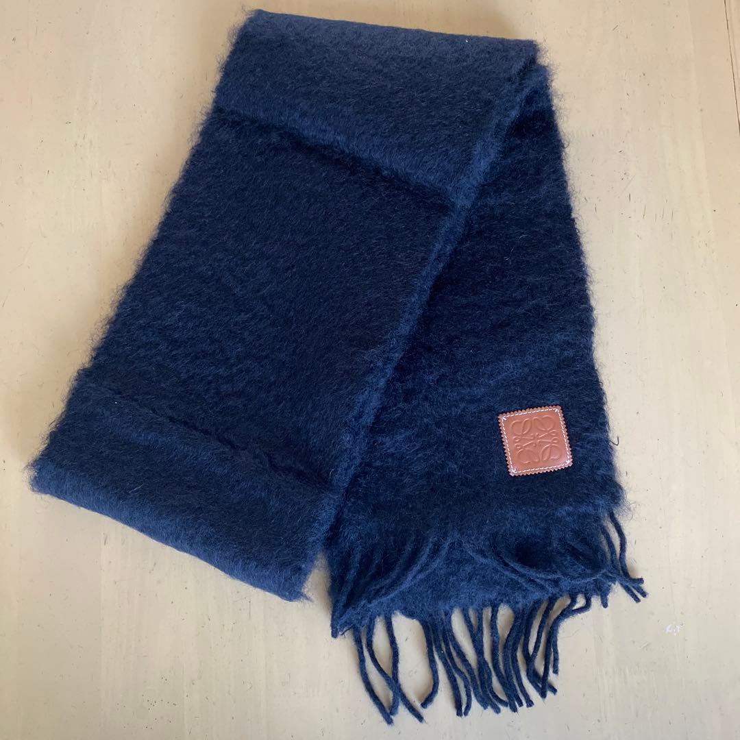 最終値下げ！LOEWE ブラック マフラー