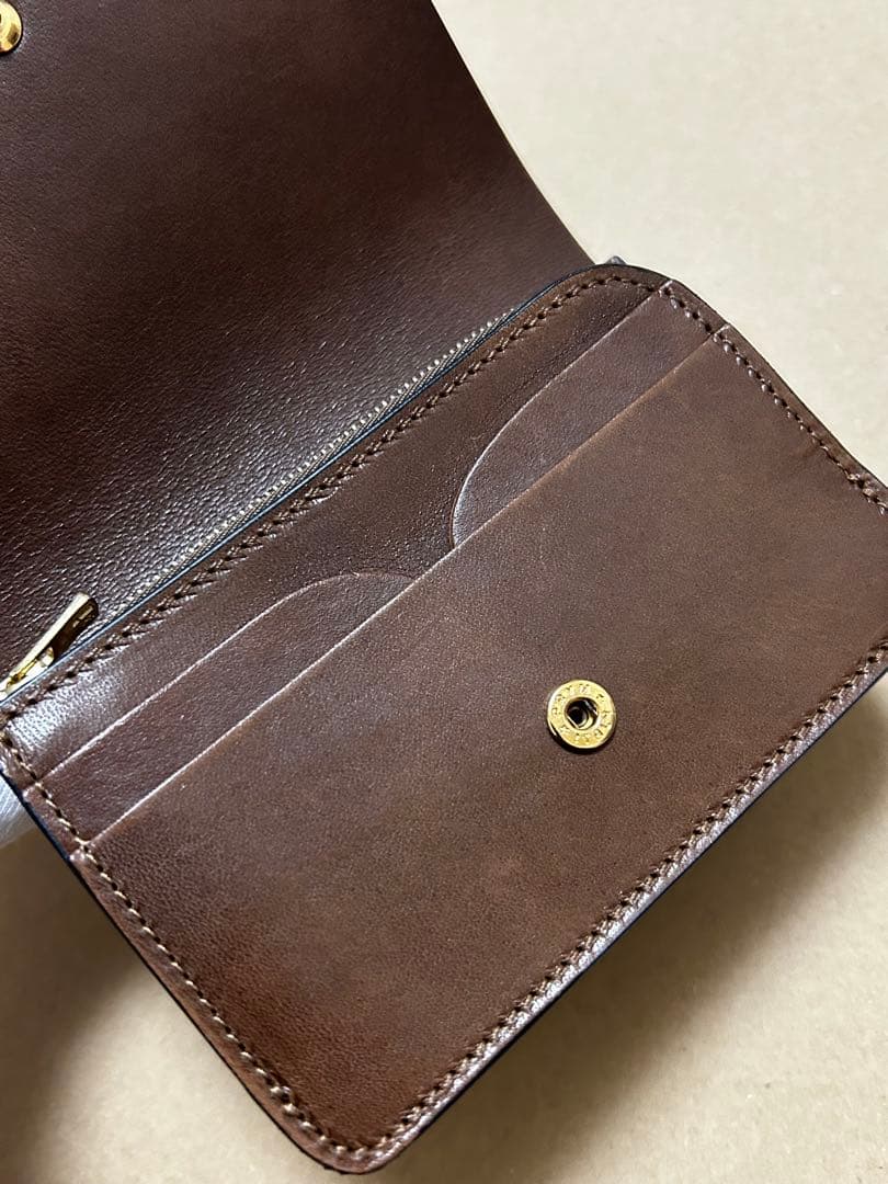 forme SW フォルメ ショートウォレット Serpentine