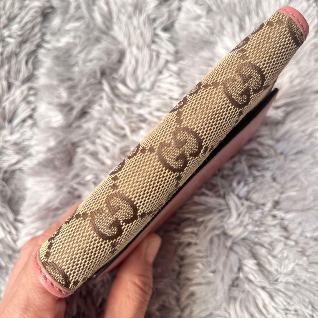 美品✨GUCCI 折り財布　GGキャンバス ラブリーハート　ピンクベージュ