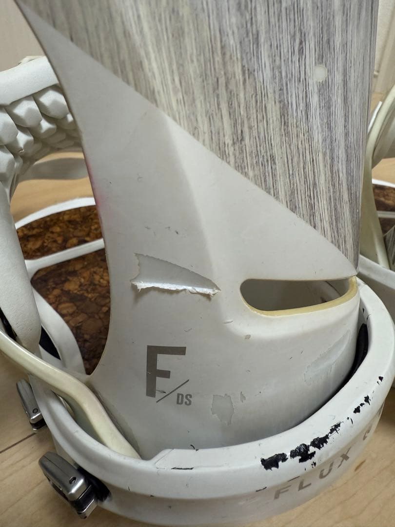 スノーボード　ビンディング　Flux DS LTD