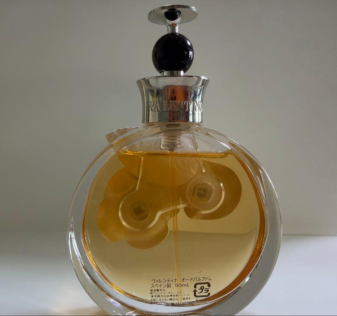 ヴァレンティノ 【残量9割】ヴァレンティナオードパルファム50mミニボトル4ml