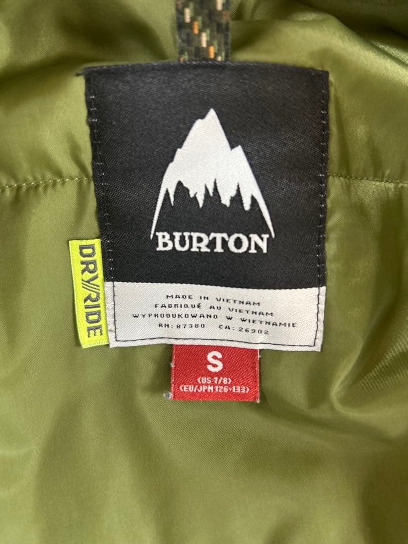 ポカちゃん未使用品！BURTON フード付きジャケット　レディース　キッズ