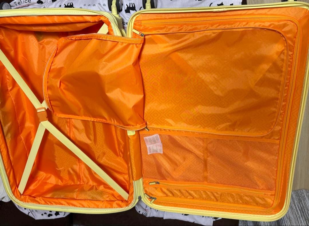 American Tourister スーツケース