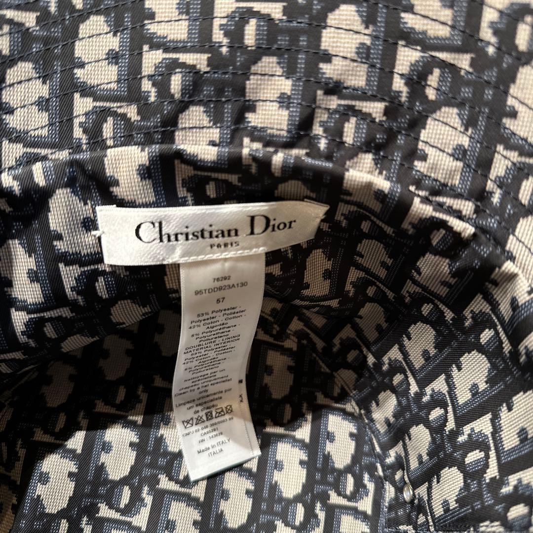 新品‼️未使用‼️定価10万超え！ディオールバケットハットネイビー57