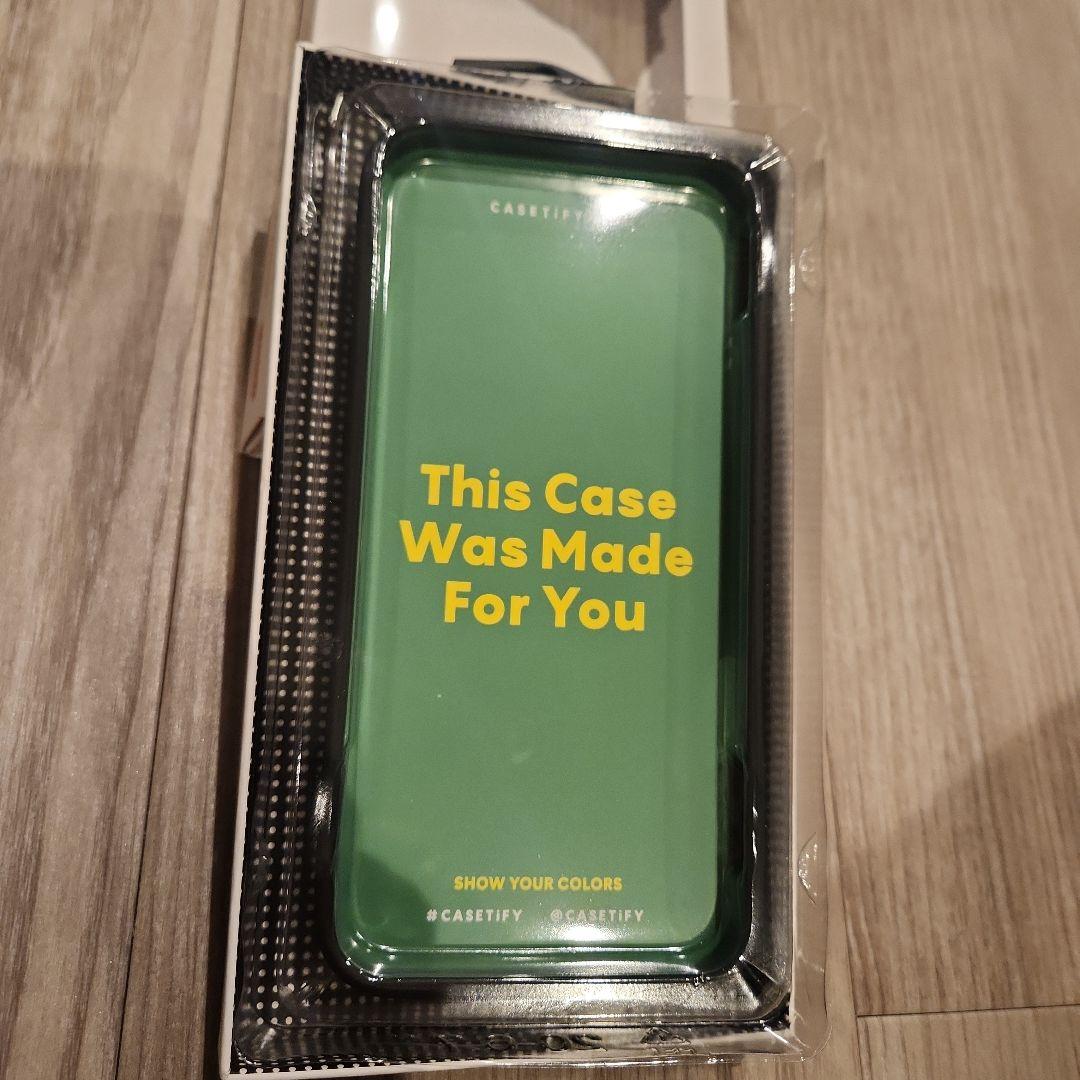 かりめろ ♩♩　 花柄 iPhoneケース ブラック