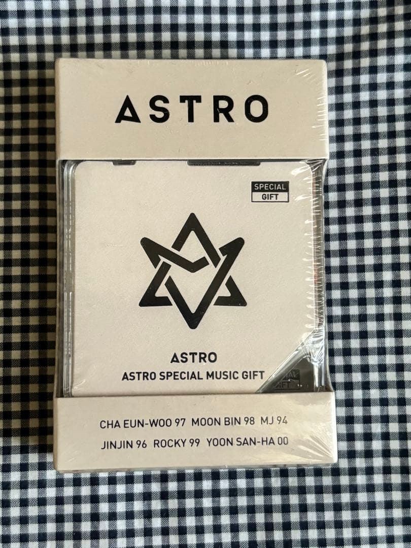 ASTRO キノアルバム 新品未開封　ウヌ　ムンビン　ユンサナ　MJ ジンジン