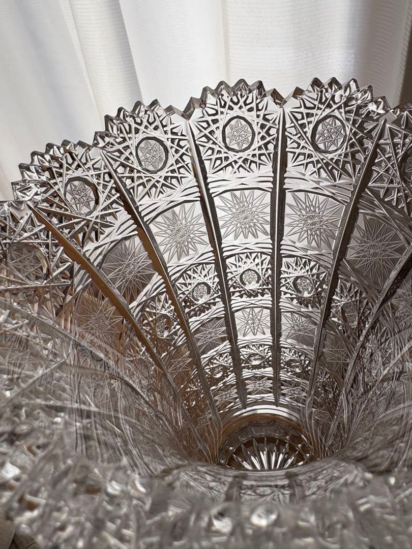 ボヘミアンガラス　花瓶 フラワーベース