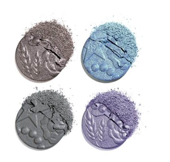 ホリデー限定　未開封　シャネル レキャトルオンブル　397 ニュイ　アストラル