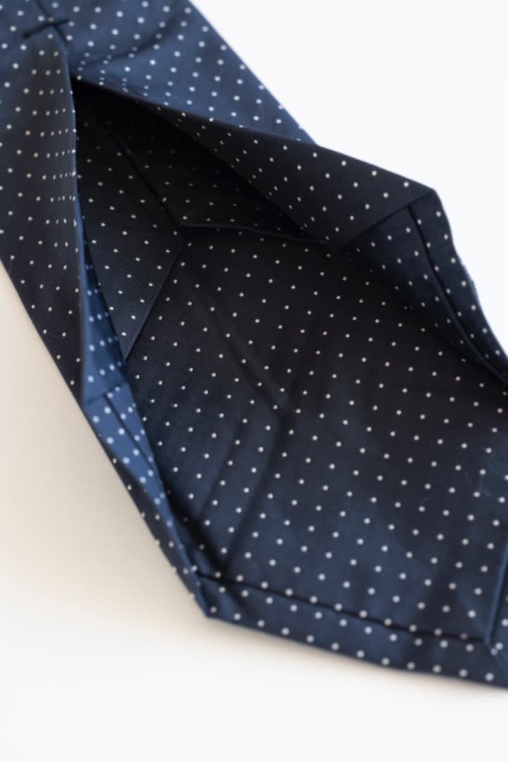E. Marinella ネイビー ドット柄 セッテピエゲ　ネクタイ