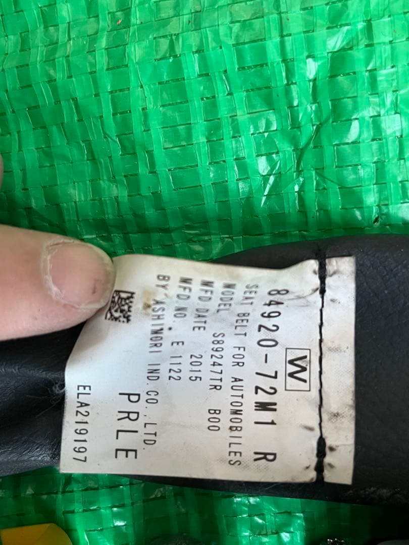 スズキハスラー用 MR31S系純正左右フロントシートベルト　　 H0604