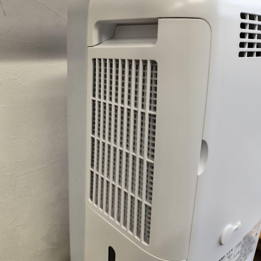 SHARP 除湿機 ホワイト CM-R100