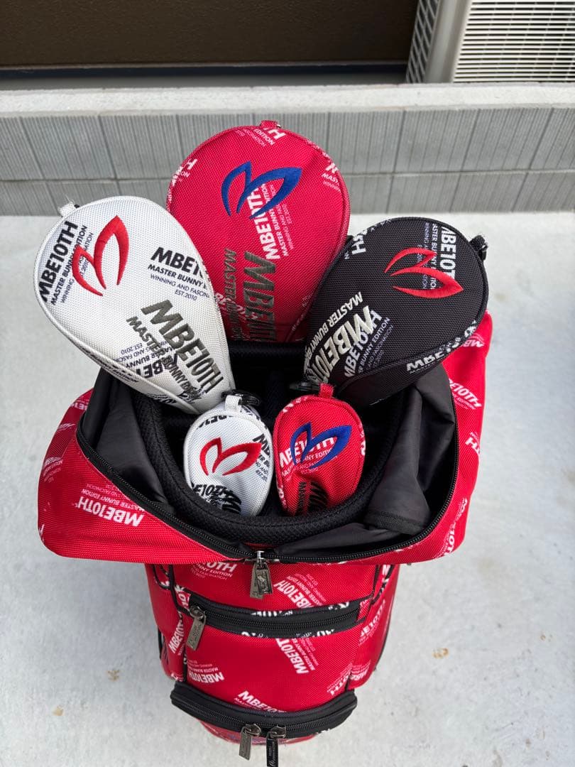 MASTER BUNNY EDITION 10周年 総柄 キャディバッグ