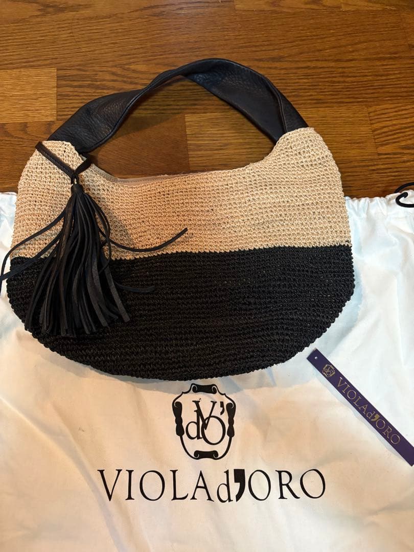 予約品　VIOLA d'ORO 新品未使用　編み込みデザイン バッグ