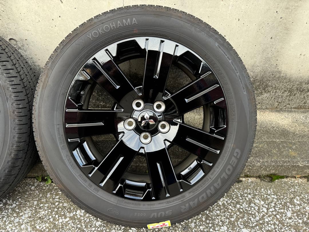 ［美品］三菱デリカD5 純正 タイヤホイール シャモニー ブラックアルミホイール