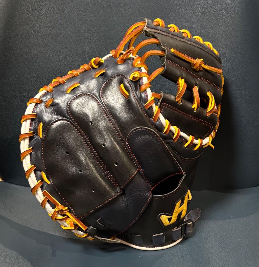 【匿名配送】ハタケヤマ　キャッチャーミット　伊藤光モデル　オリジナルカスタム品