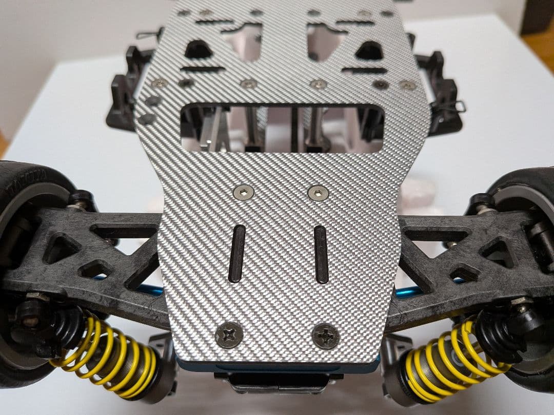 ノ*郎様 タミヤ 1/10 RC シャーシ TA-04 組み立て済み 未走行 当