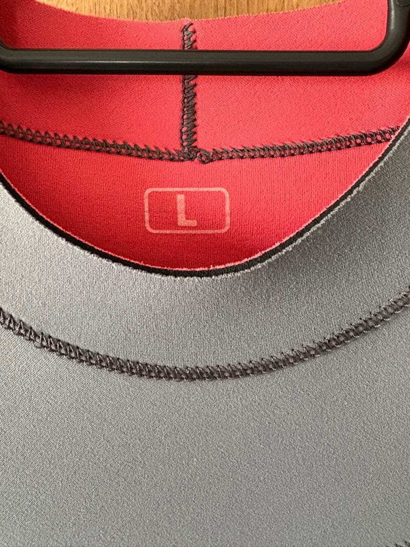 YUK33 MAXIM（マキシム）ウエットスーツ　長袖タッパー