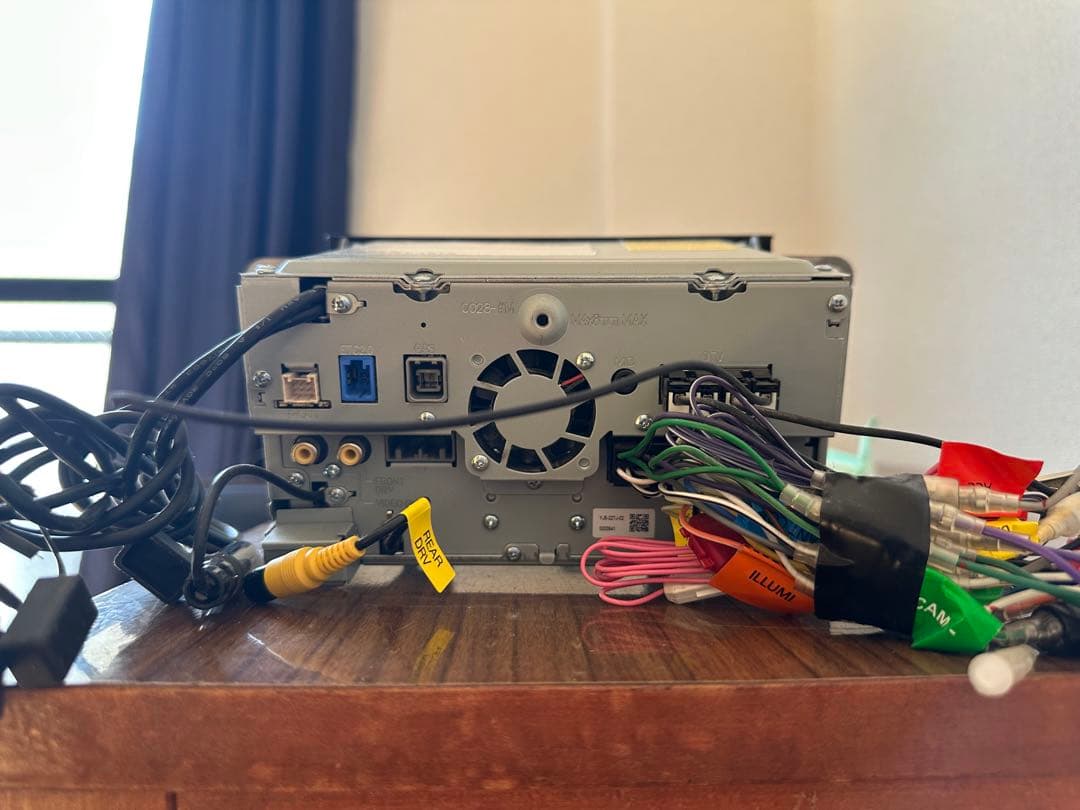 KENWOODナビMDV-D706BTW 7インチ ワイド　Bluetooth