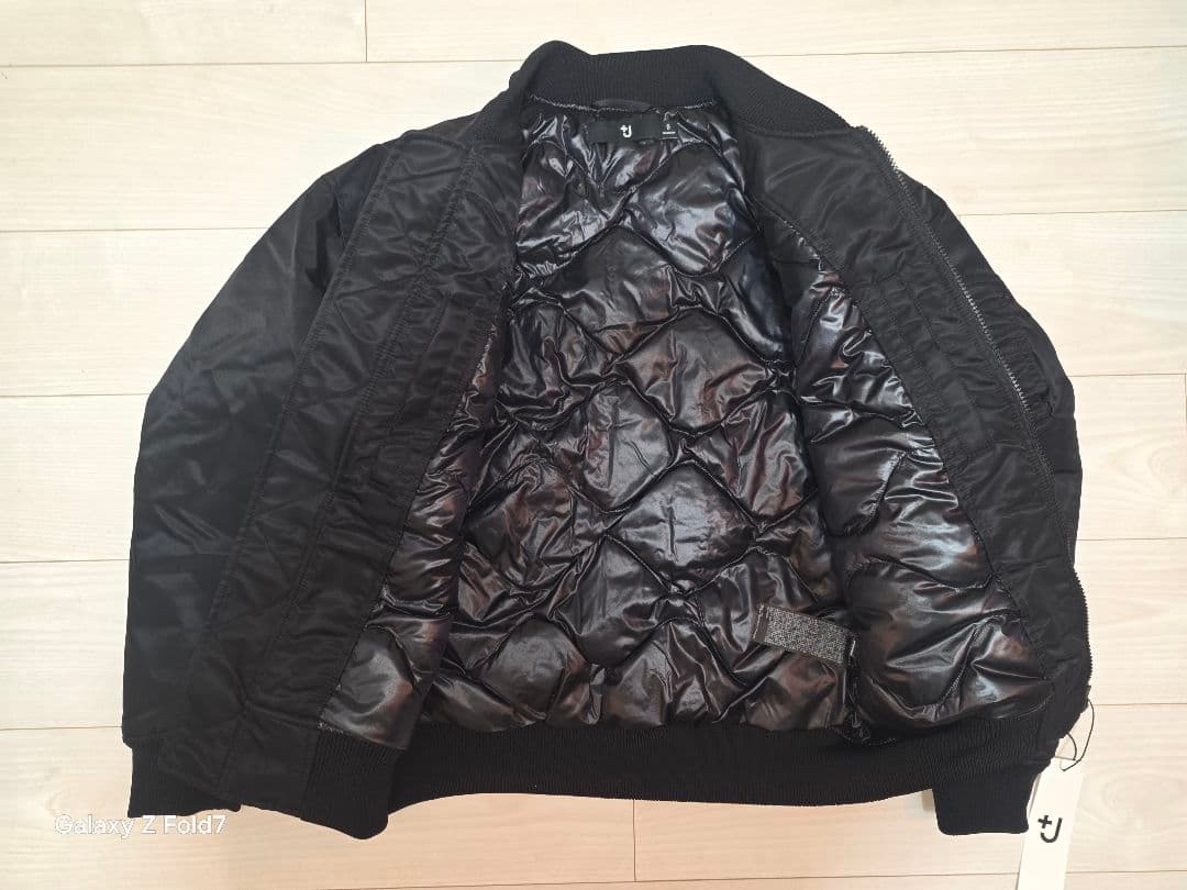 【新品】ユニクロ +J ハイブリッドダウンオーバーサイズMA-1（S・ブラック）