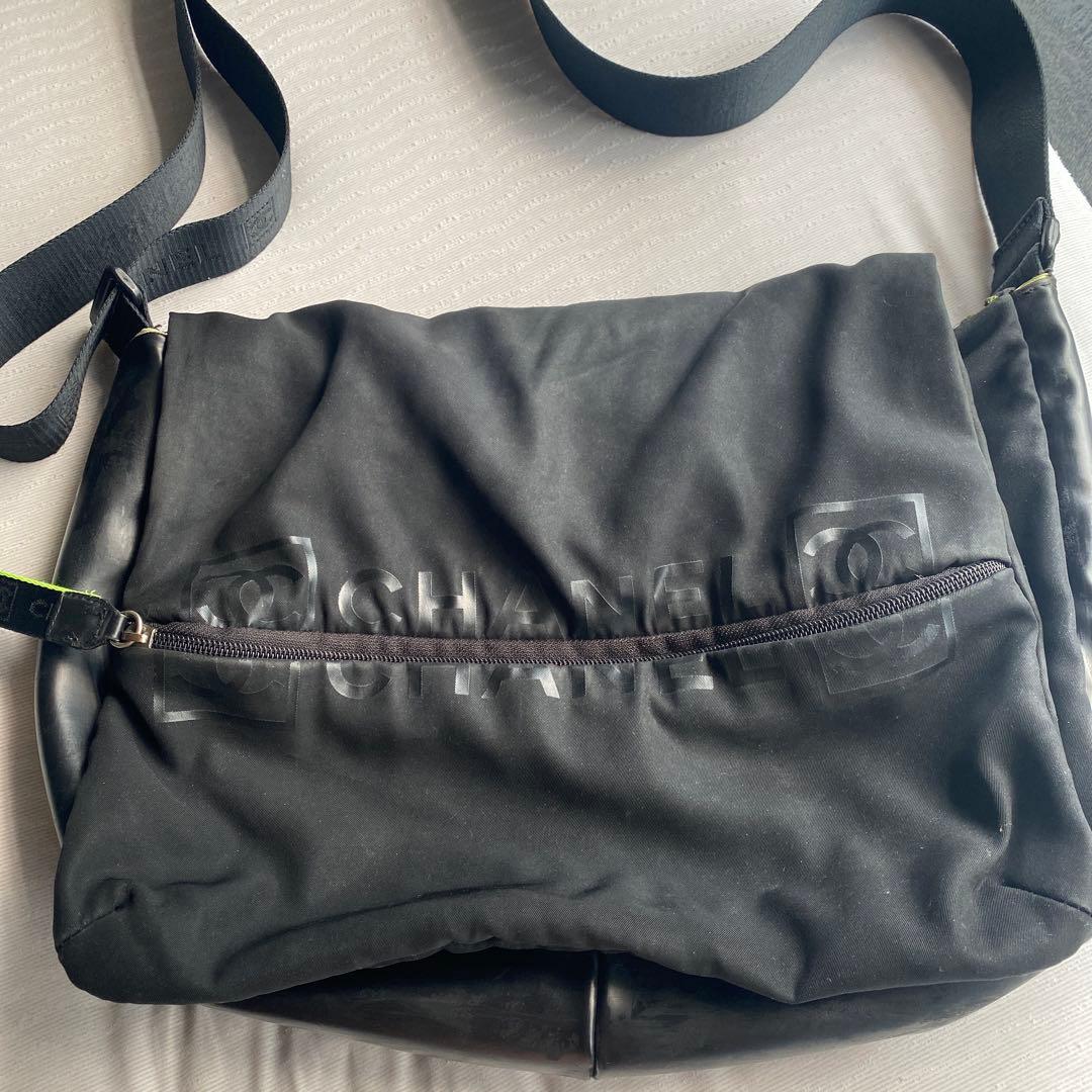 B*M様 【格安】CHANEL shoulder bag シャネル スポーツライ