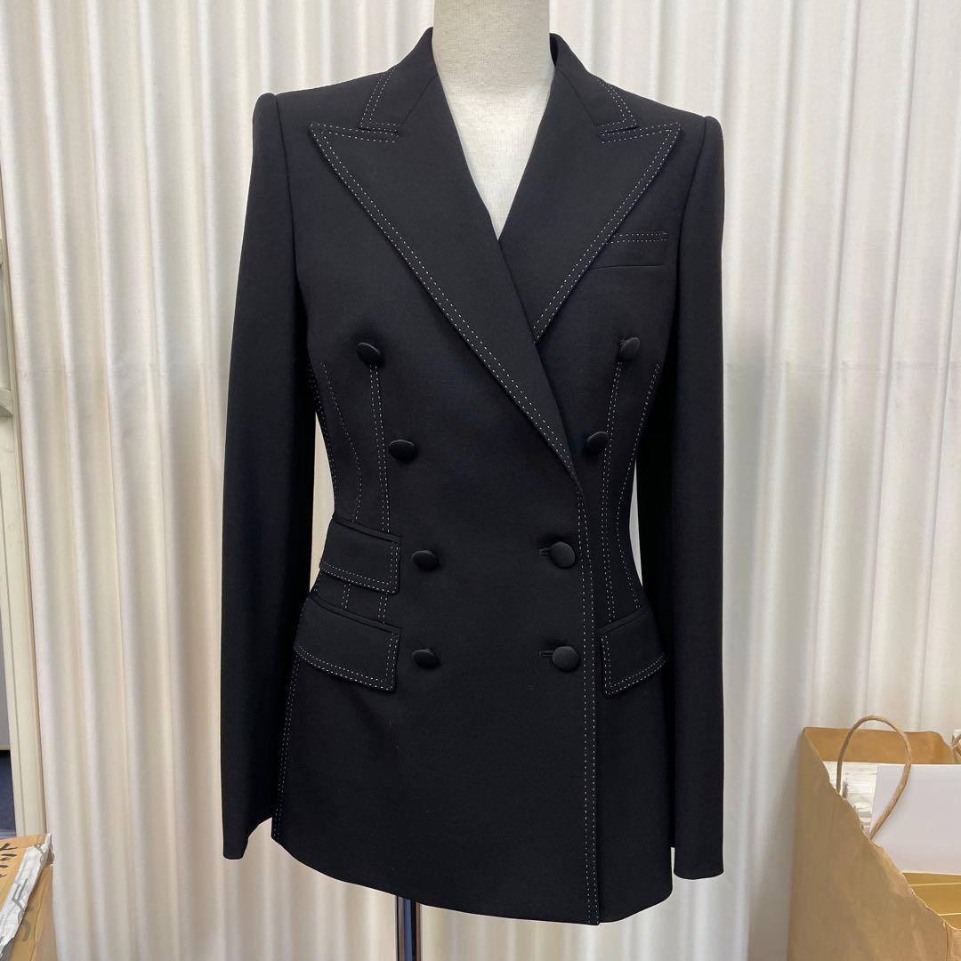 DOLCE&GABBANA 新品タグ付きレディース　ダブルブレストジャケット38