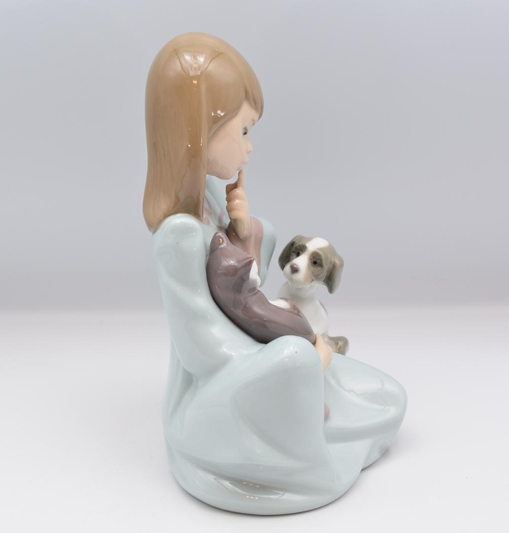 子猫のお昼寝　＃5640　★リヤドロ　スペイン　ポーセリン　美品　ご成約済み