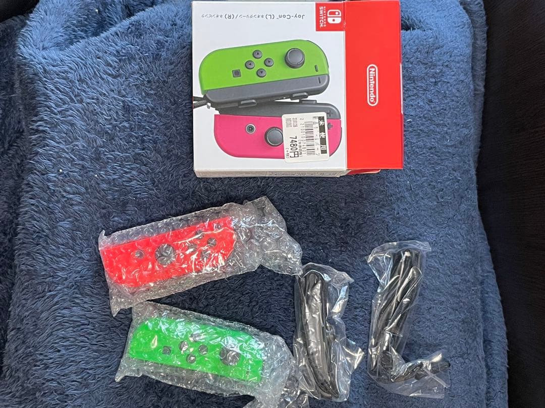 Nintendo Switch 本体＋左右ジョイコン＋本体ケースセット