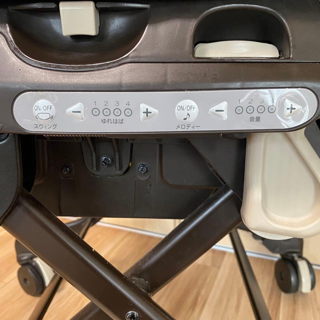 combi コンビ ネムリラ オートスウィング ダッコプラス 電動ハイローチェア