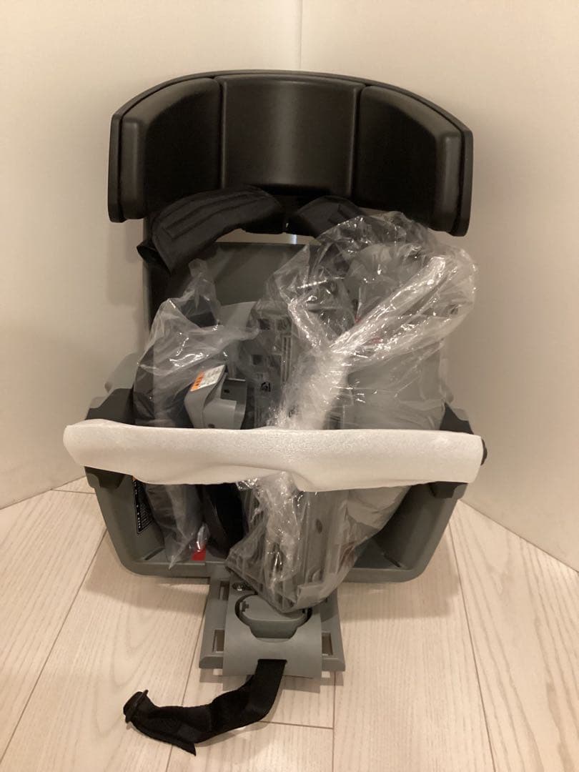 【新品・未使用】リヤチャイルドシート ハグシートプラス　RBC-018DX2