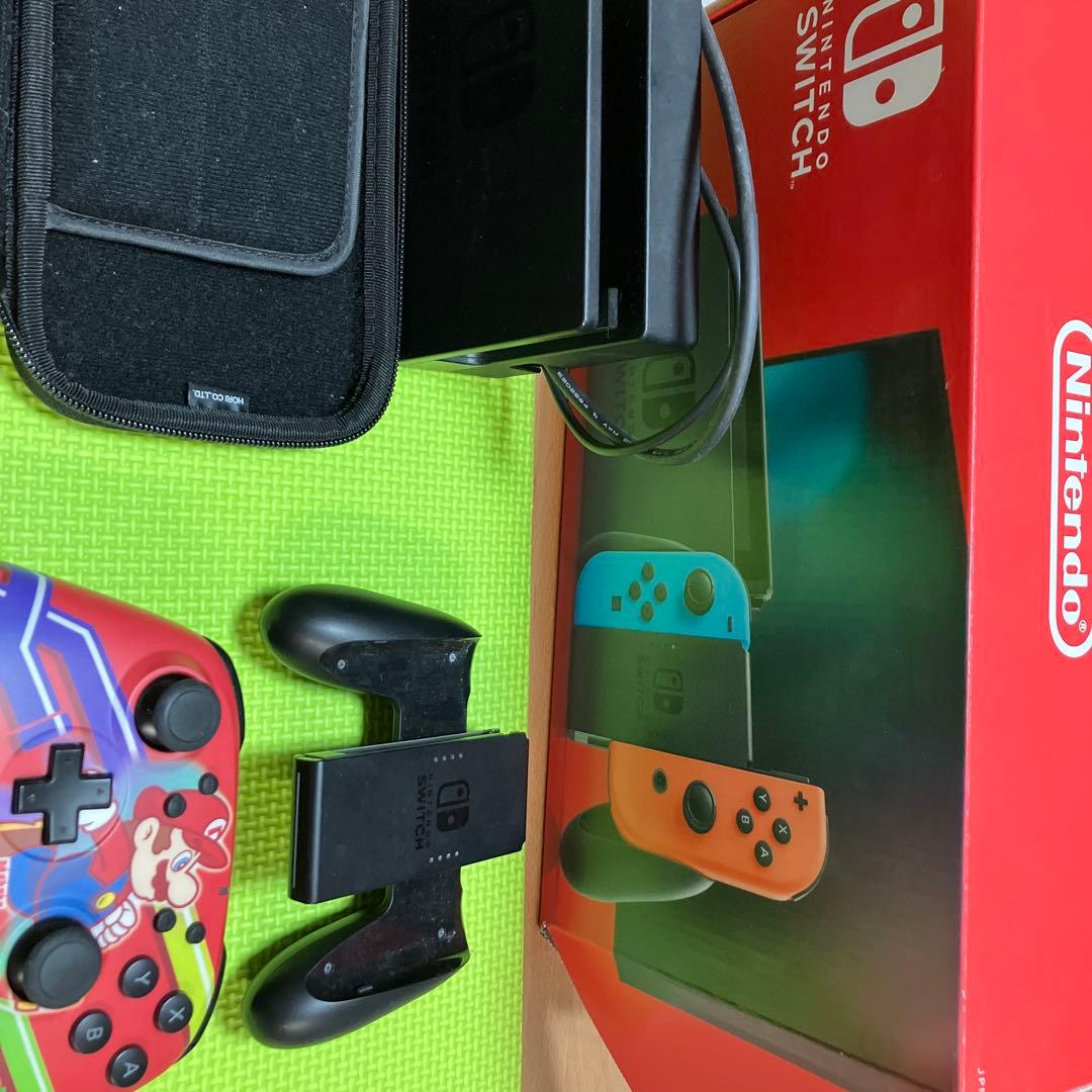 Nintendo Switch Lite 青/赤 本体 + ゲームカード5枚