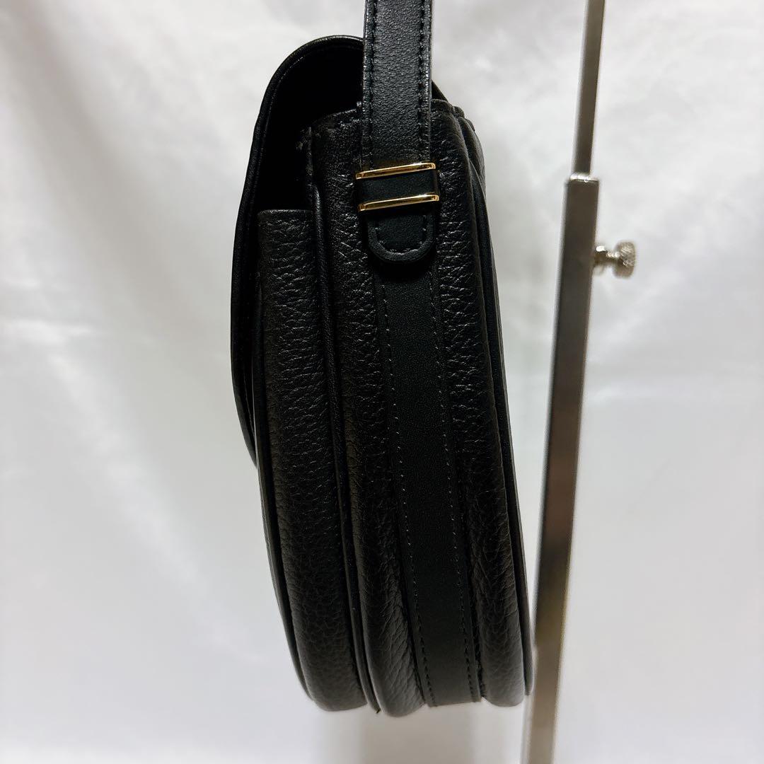 【美品】バーバリー ブラック レザー フラップ ショルダーバッグ ノバチェック