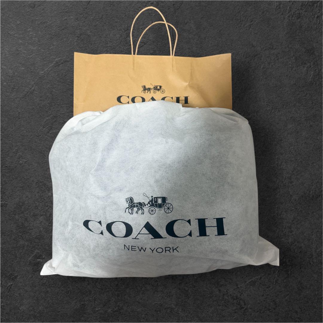 正規店購入品　新品未使用　COACH ブラック リュック