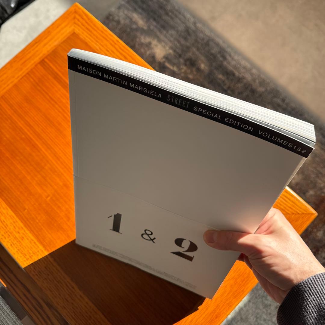 アート・デザイン・音楽 MARTIN MARGIELA STREET SPECIAL 1&2