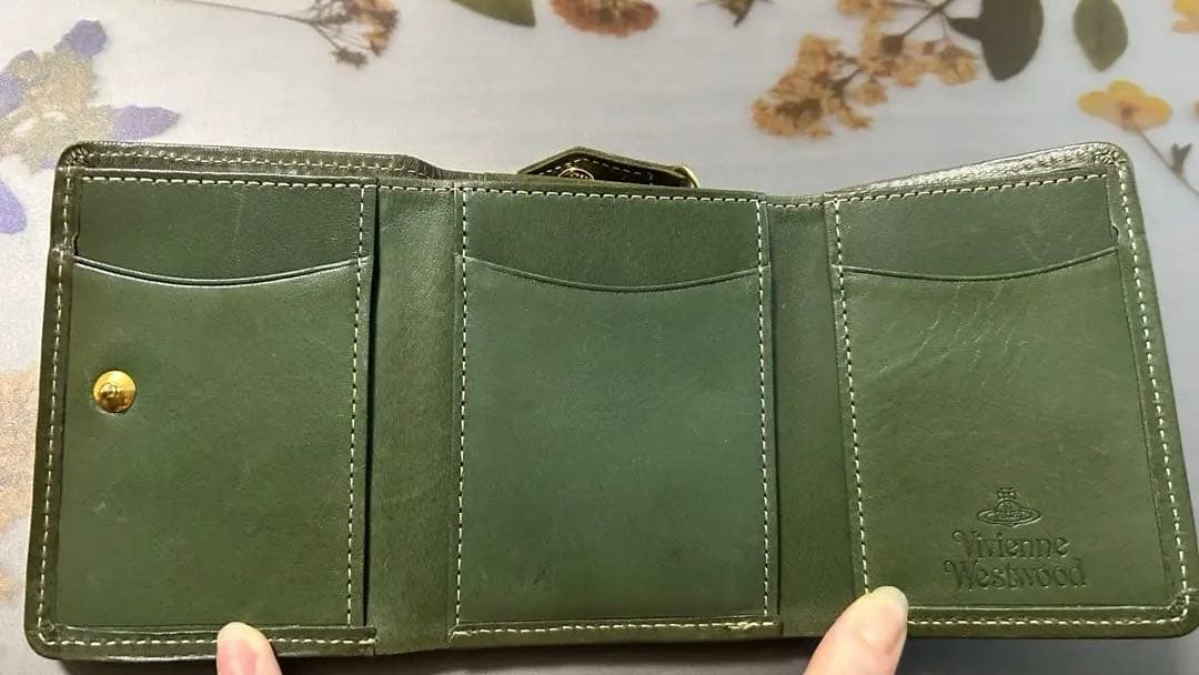 Vivienne Westwood ヴィヴィアンウエストウッド 三つ折り財布