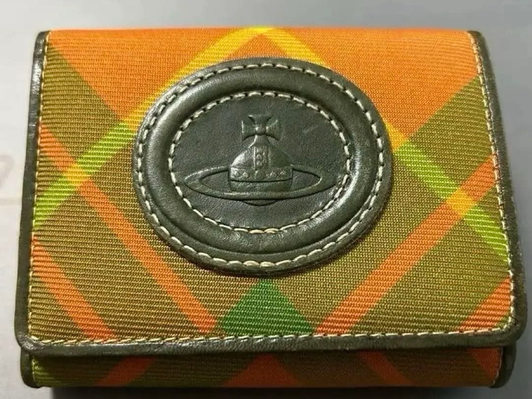 Vivienne Westwood ヴィヴィアンウエストウッド 三つ折り財布