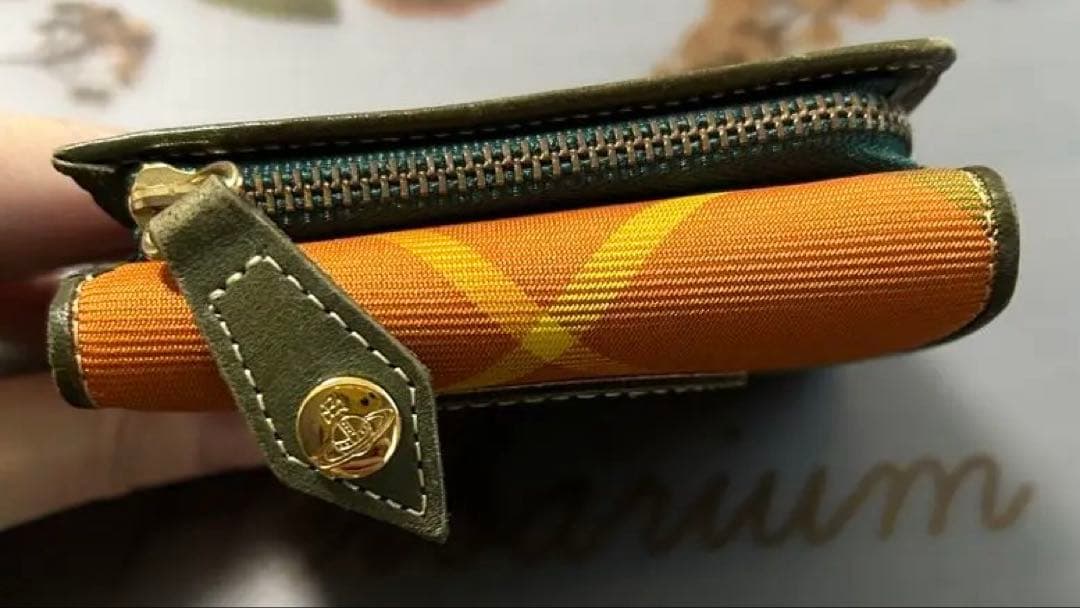 Vivienne Westwood ヴィヴィアンウエストウッド 三つ折り財布
