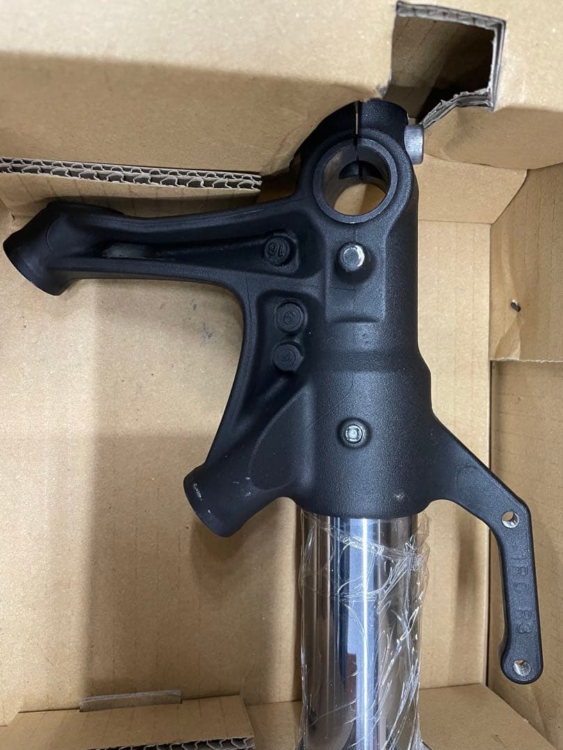 ヤマハ　MT-09TRA 純正フロントフォーク