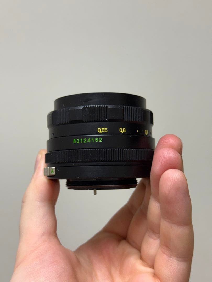 Helios-44M 58mm F2 M42 単焦点レンズ 前後キャップ