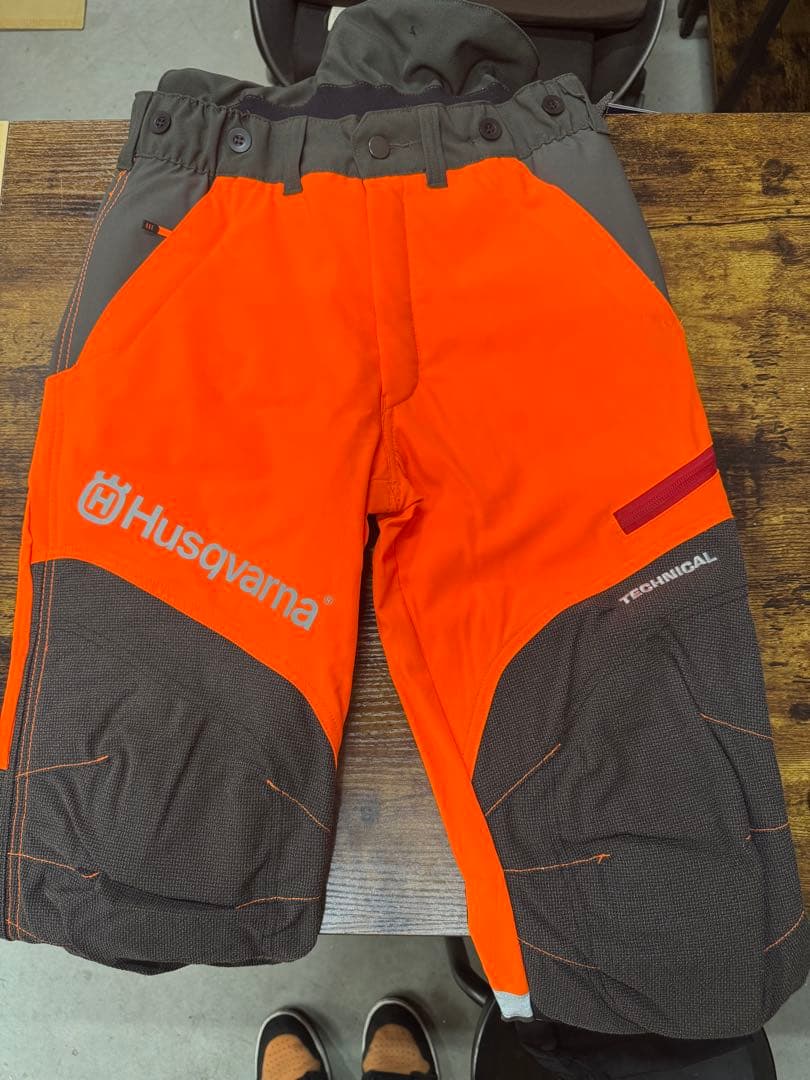 林業スボン ハスクバーナ プロテクティブスボン テクニカル